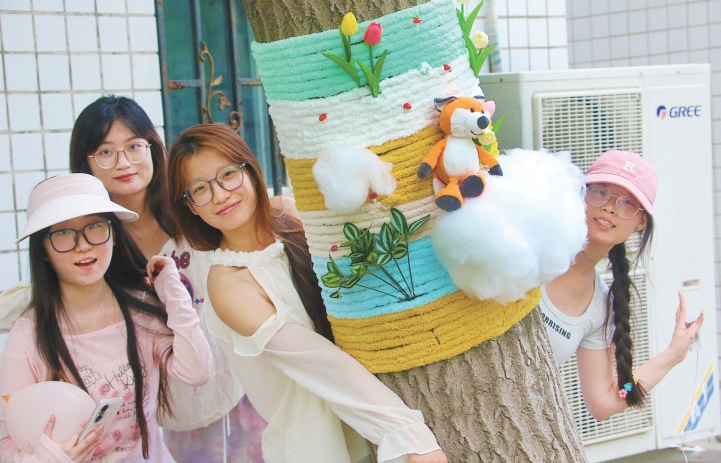 《天津教育報(bào)》報(bào)道藝術(shù)學(xué)院環(huán)境設(shè)計(jì)系美育微景觀